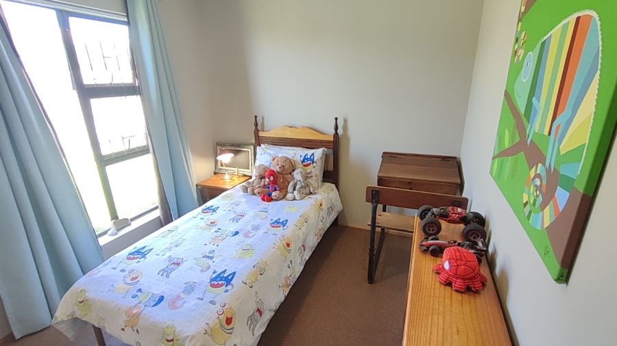 3 Bedroom Property for Sale in Stilbaai Wes Western Cape